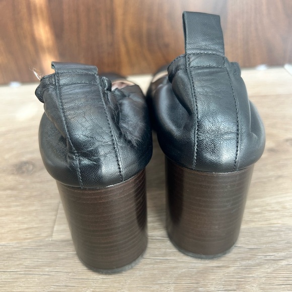 Everlane The Day Heel in Black Leather - Picture 7 of 7